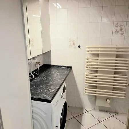 Vakantiehuis Monteur-haus Luebeck Berlin Pankow, Reinickendorf, Glienicke-nordbahn *