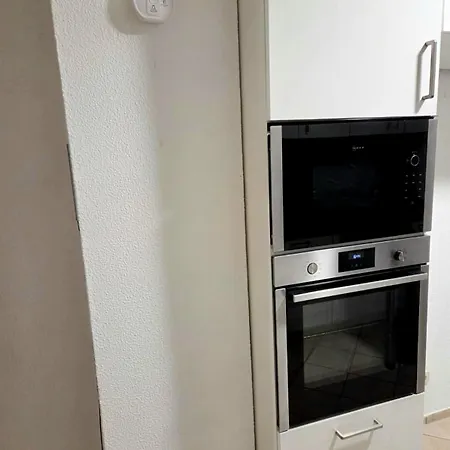 Monteur-haus Luebeck Berlin Pankow, Reinickendorf, Glienicke-nordbahn Vakantiehuis *