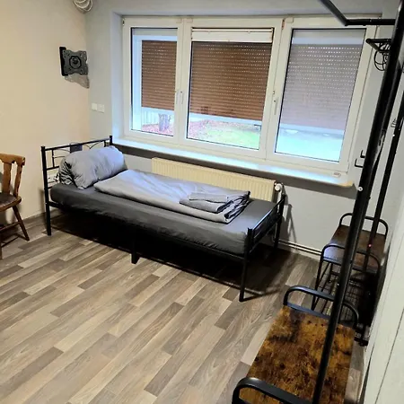 Monteur-haus Luebeck Berlin Pankow, Reinickendorf, Glienicke-nordbahn Vakantiehuis Frohngau